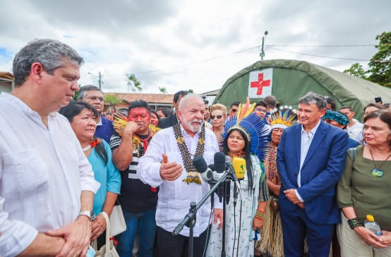 Lula da Silva und Sonia Guajajara