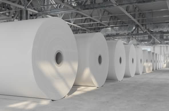 Papierrollen in der Papierindustrie