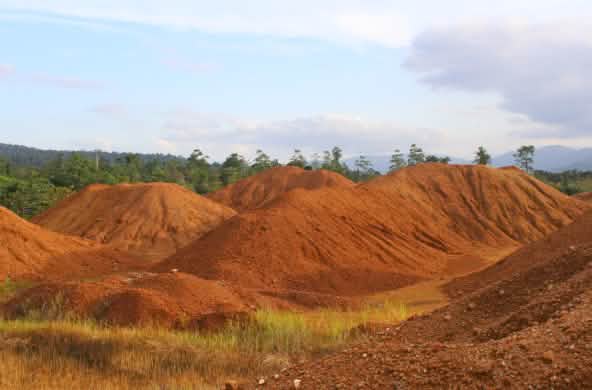Nickelmine im Morowali-Schutzgebiet auf Sulawesi
