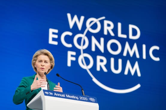 Ursula von der Leyen spricht beim Weltwirtschaftsforum in Davos (2020)
