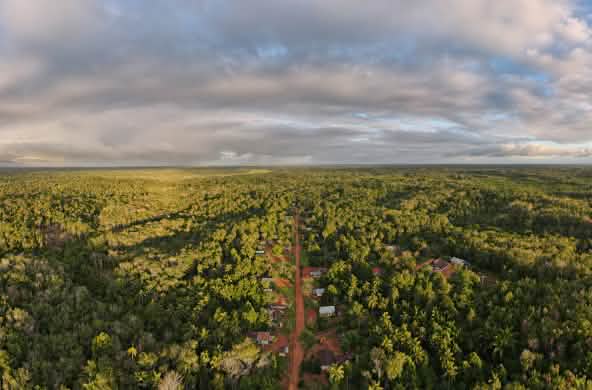 Das Dorf Wambon im Distrikt Boven Digoel, Provinz Papua, Indonesien