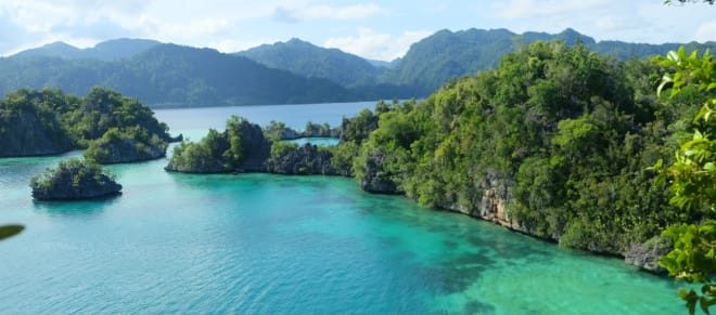 Sombori-Insel südöstlich vor Sulawesi