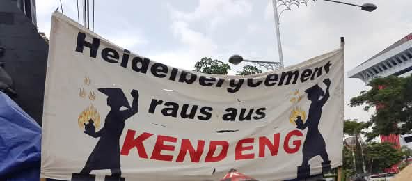 Ehrung für Bewahrer der Umwelt: Yap-Thiam-Hien-Menschenrechtspreis für Umweltschützer in Indonesien Vorbereitung für die Protestaktion gegen HeidelbergCement am 8.12.2017 in Semarang