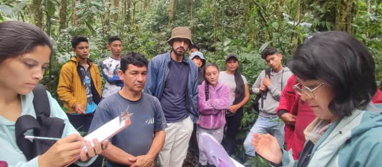 Kurs für Waldschützer in Los Cedros.