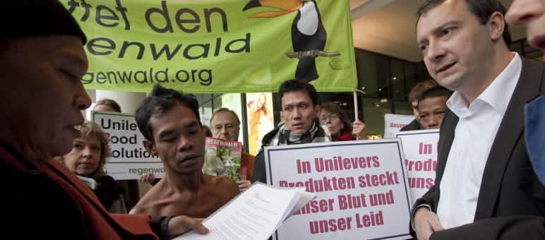 Demo vor Unilever am 14. Dezember 2011 Protestaktion Unilever