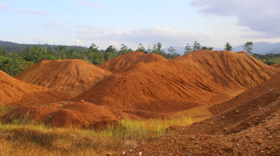 Nickelmine im Morowali-Schutzgebiet auf Sulawesi
