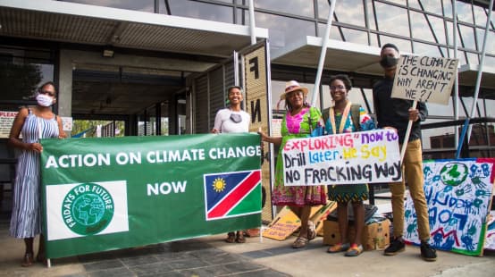 Protest von Fridays for Future gegen Fracking und Erdöl-Förderung in Namibia