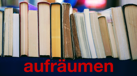 Stapel gebrauchter Bücher