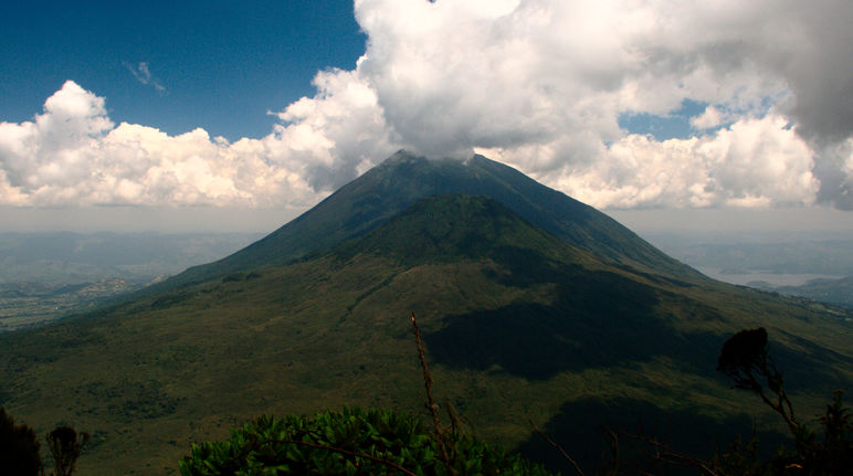 Vulkan im Virunga Nationalpark