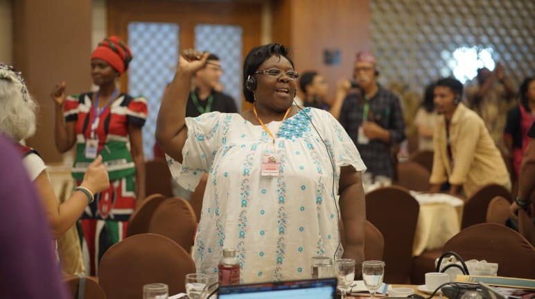 Georgine Kengne auf der globalen Veranstaltung zum Thema Bergbau in Indonesien im Oktober 2023 Georgine Kengne, afrikanisches Netzwerk