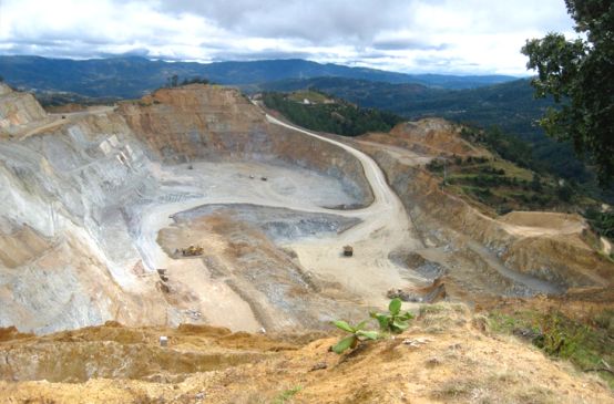 Tagebau einer Goldmine in Guatemala