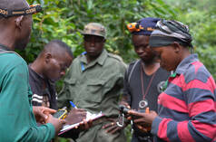 Weibliche Eco-Guards bewachen den Grebo-Krahn Nationalpark in Liberia