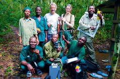 Christophe Boesch mit Forscherteam, Liberia