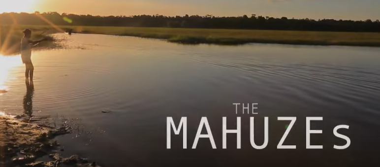 Die Welt der Mahuze ist durch Palmöl bedroht Screenshot des Films "The Mahuzes"