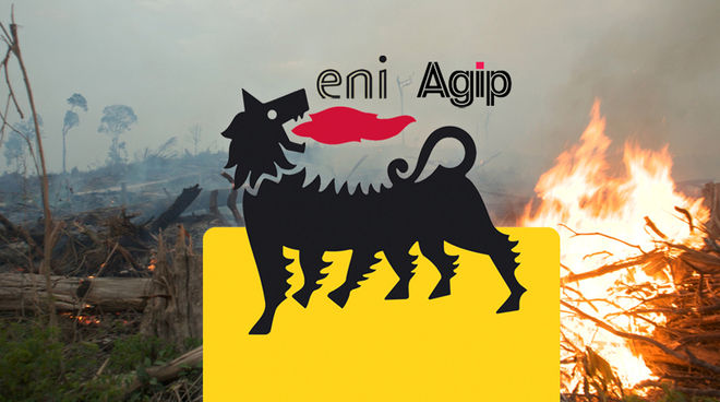 Palmöl-Kraftstoff: Für den Anbau von Ölpalmen werden die Regenwälder abgeholzt und niedergebrannt ENI abgebrannter Regenwald und Feuer