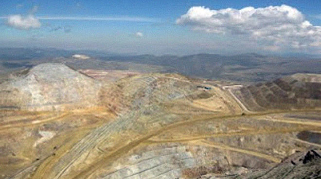 Tagebau in der Yanacocha-Mine