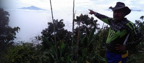Indigener im Regenwald von Kelantan